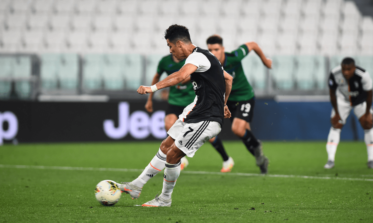 关于风云突变！尤文图斯关键时刻队长鼓劲，意大利杯版图或变，底气十足，轮换策略成焦点的信息-九游体育app